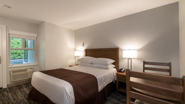 George Point Inn 素里 外观 照片